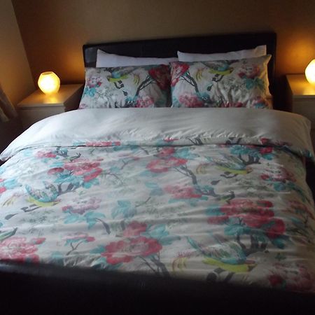 Broad Oaks B&B โซลิฮัล ภายนอก รูปภาพ