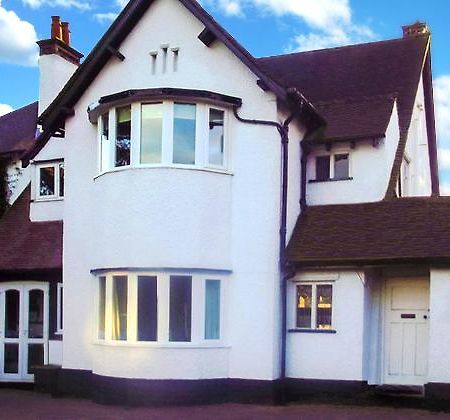 Broad Oaks B&B โซลิฮัล ภายนอก รูปภาพ